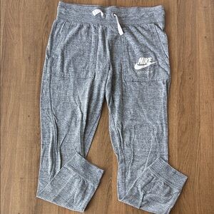 Nike Women's Heather Gray Joggers